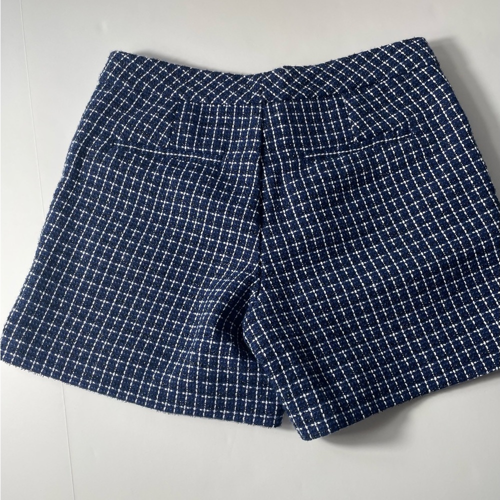 Lilly Pulitzer Gretchen Textured High Rise Shorts (low tide navy) size 6 NWT - Picture 3 of 6